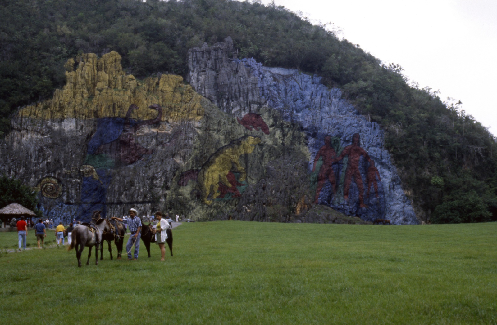 Vignales. Mural de la prehistoria